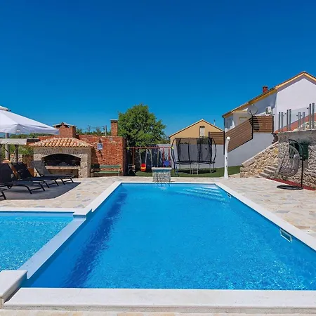 Kunta Tatil Evi